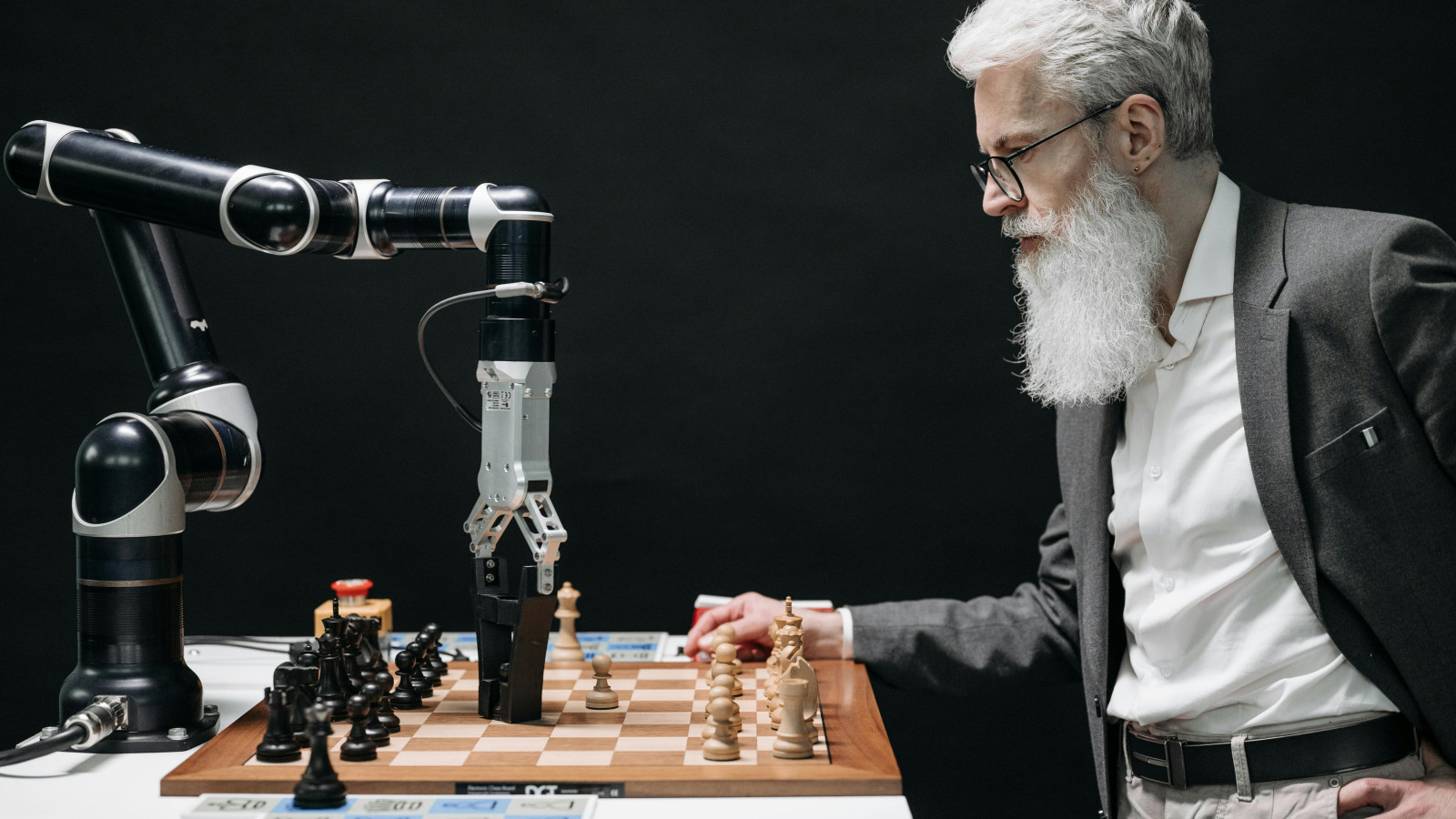 Co to jest RPA (Robotic Process Automation)? I czym różni się od automatyzacji BPA?